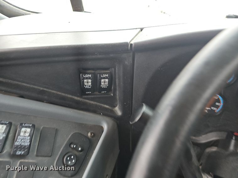 image for item NP9352 2017 IC school bus