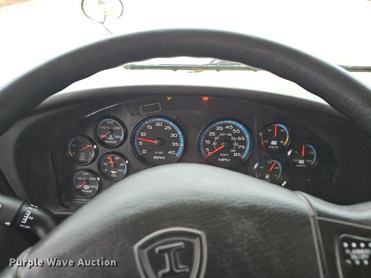 image for item NP9352 2017 IC school bus