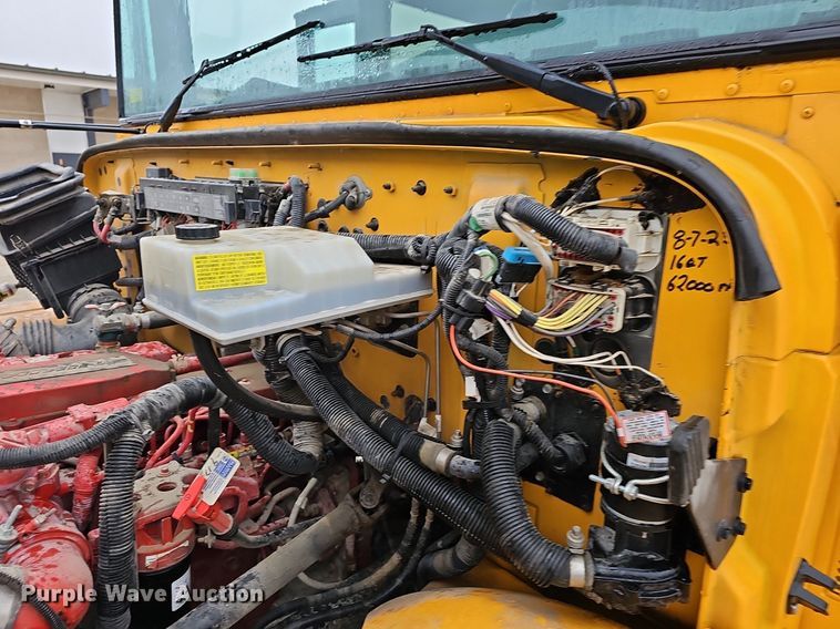 image for item NP9352 2017 IC school bus