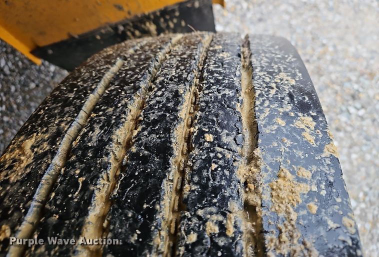 image for item NP9352 2017 IC school bus