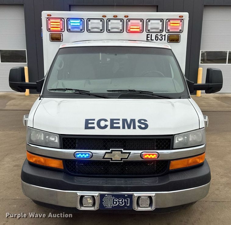 image for item NS9177 2014 Chevrolet  4500 ambulance