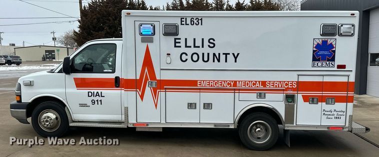 image for item NS9177 2014 Chevrolet  4500 ambulance