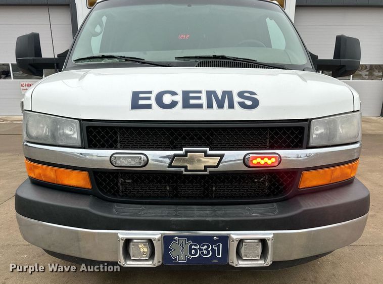 image for item NS9177 2014 Chevrolet  4500 ambulance