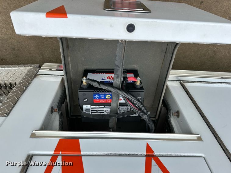 image for item NS9177 2014 Chevrolet  4500 ambulance