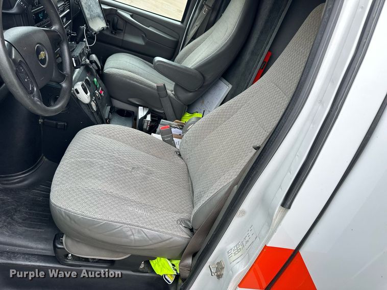 image for item NS9177 2014 Chevrolet  4500 ambulance