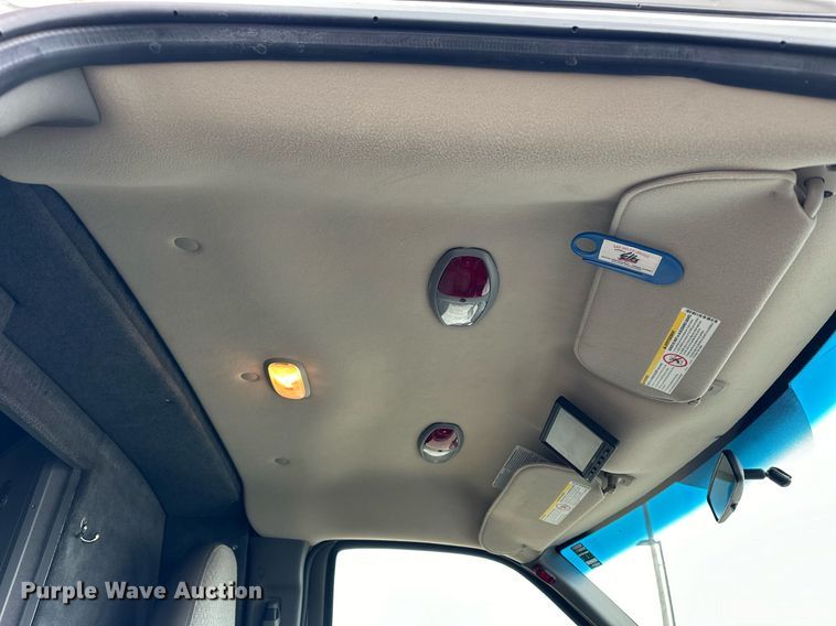 image for item NS9177 2014 Chevrolet  4500 ambulance