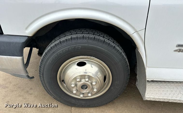 image for item NS9177 2014 Chevrolet  4500 ambulance