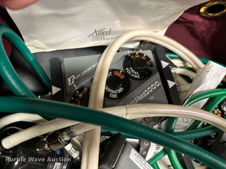 image for item NS9178 (8) ventilators