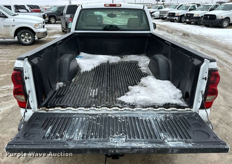 image for item NS9185 2006 Chevrolet Silverado 1500 pickup truck