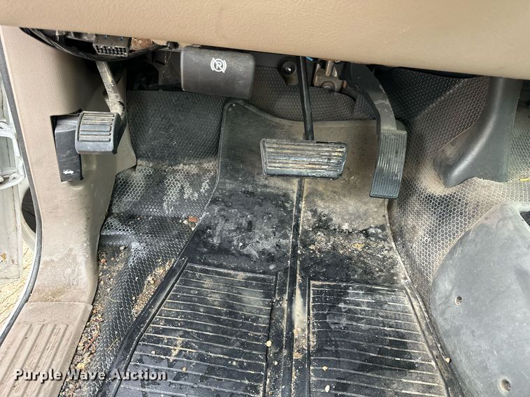 image for item NS9185 2006 Chevrolet Silverado 1500 pickup truck