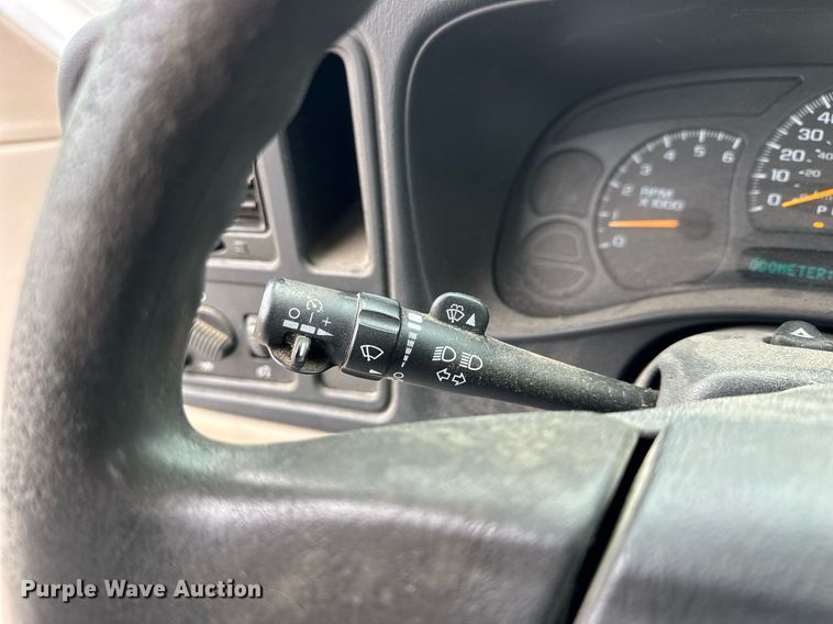 image for item NS9185 2006 Chevrolet Silverado 1500 pickup truck