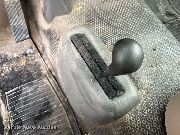 image for item NS9185 2006 Chevrolet Silverado 1500 pickup truck