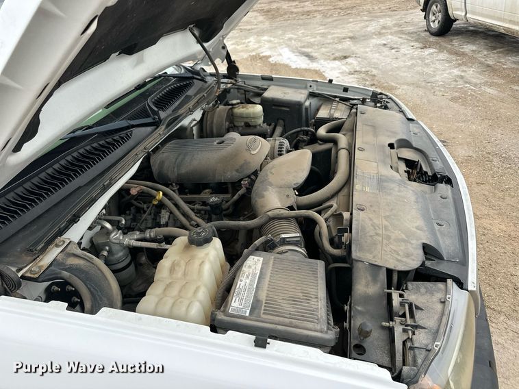 image for item NS9185 2006 Chevrolet Silverado 1500 pickup truck