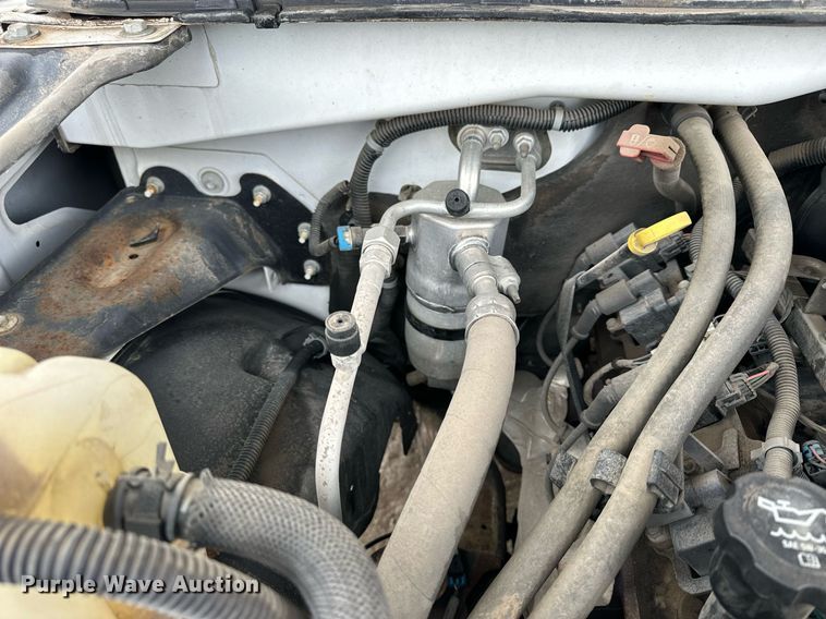 image for item NS9185 2006 Chevrolet Silverado 1500 pickup truck