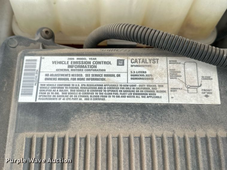 image for item NS9185 2006 Chevrolet Silverado 1500 pickup truck