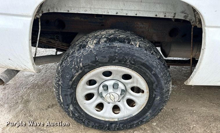 image for item NS9185 2006 Chevrolet Silverado 1500 pickup truck