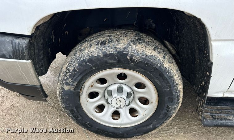 image for item NS9185 2006 Chevrolet Silverado 1500 pickup truck