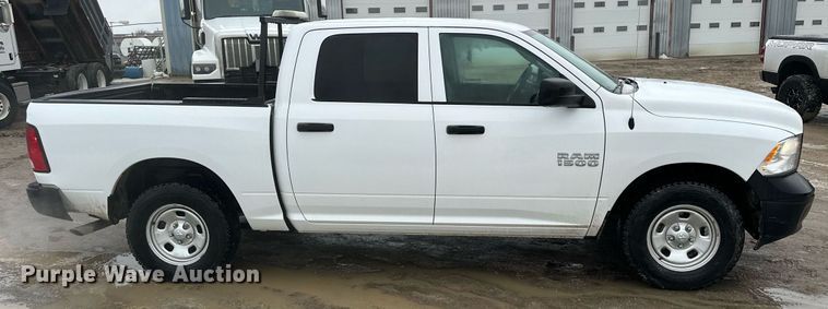 image for item NS9189 2017 Dodge Ram 1500 Crew Cab pickup truck