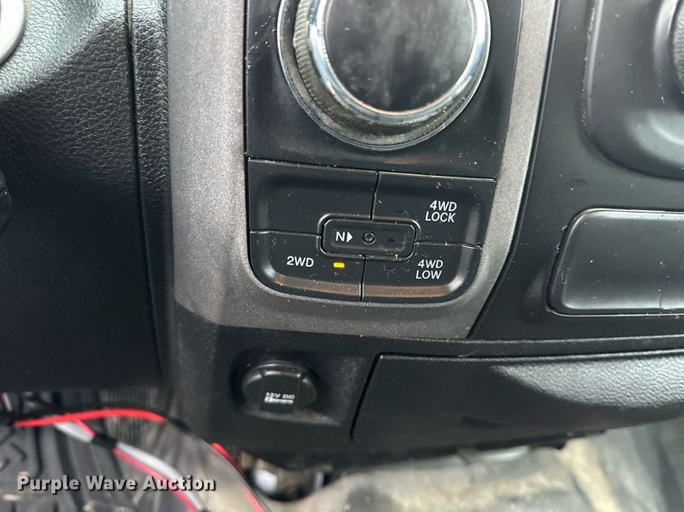 image for item NS9189 2017 Dodge Ram 1500 Crew Cab pickup truck