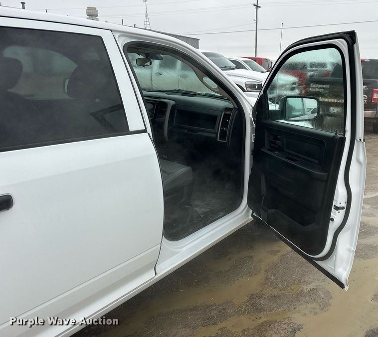 image for item NS9189 2017 Dodge Ram 1500 Crew Cab pickup truck