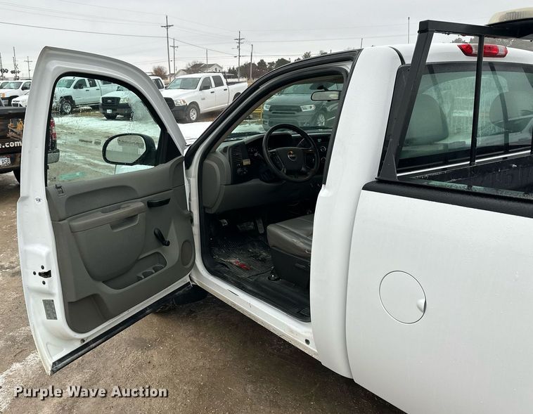 image for item NS9190 2011 GMC Sierra 1500 pickup truck