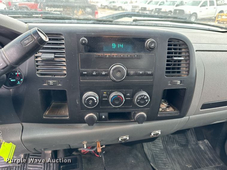 image for item NS9191 2011 GMC Sierra 1500 pickup truck