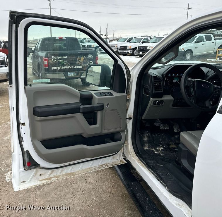 image for item NS9192 2015 Ford F150 SuperCab pickup truck