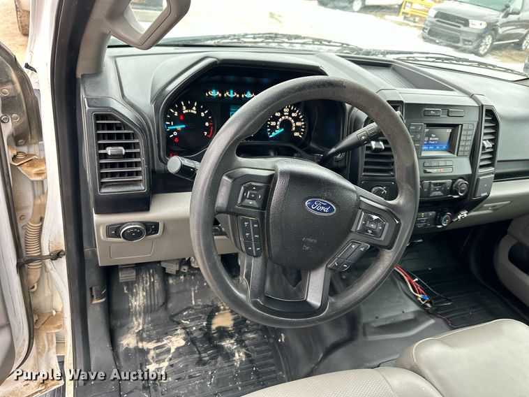 image for item NS9192 2015 Ford F150 SuperCab pickup truck