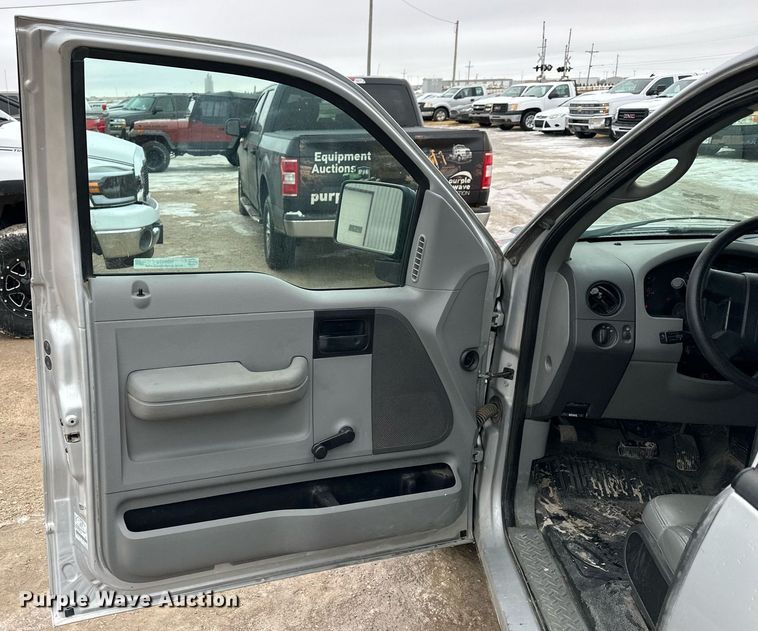 image for item NS9198 2007 Ford F150 SuperCab pickup truck