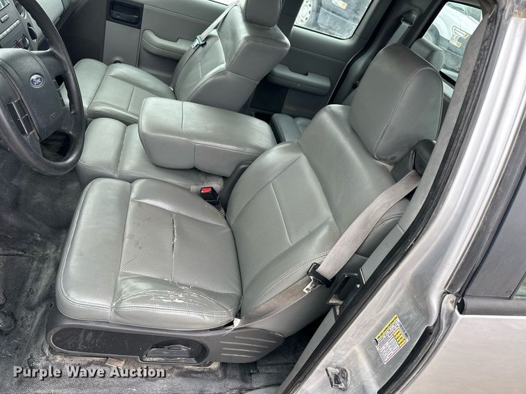 image for item NS9198 2007 Ford F150 SuperCab pickup truck