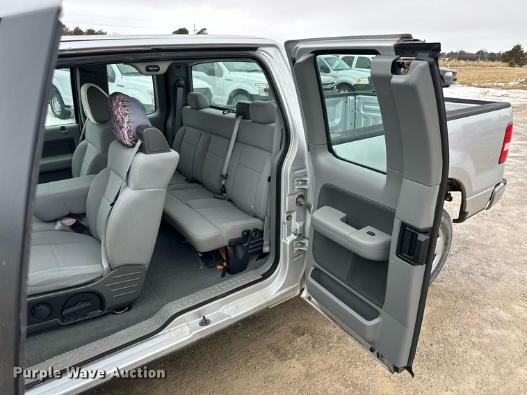 image for item NS9200 2005 Ford F150 SuperCab pickup truck