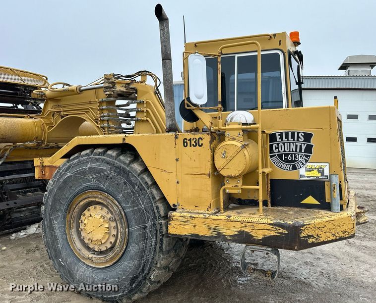 image for item NS9202 1991 Caterpillar  613C elevating scraper