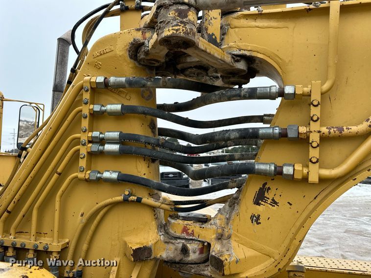 image for item NS9202 1991 Caterpillar  613C elevating scraper