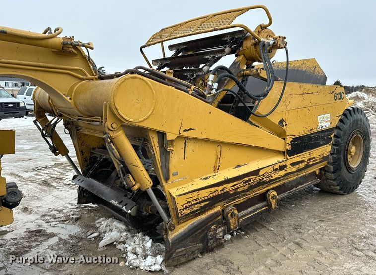 image for item NS9202 1991 Caterpillar  613C elevating scraper