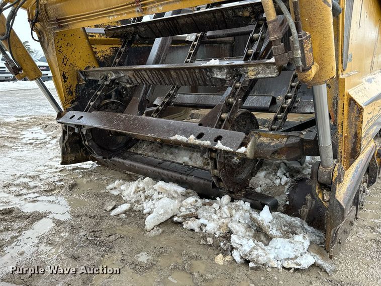 image for item NS9202 1991 Caterpillar  613C elevating scraper