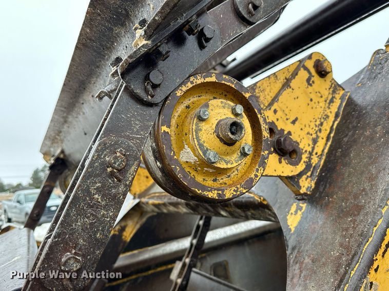 image for item NS9202 1991 Caterpillar  613C elevating scraper