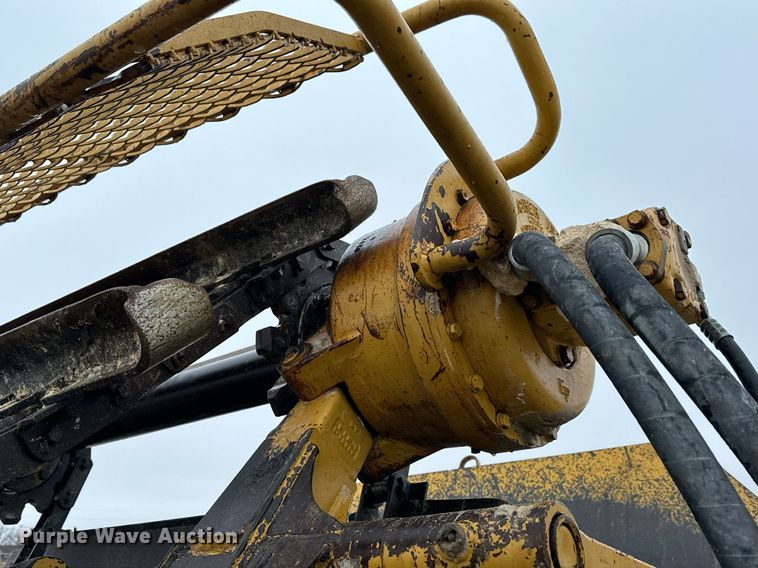 image for item NS9202 1991 Caterpillar  613C elevating scraper