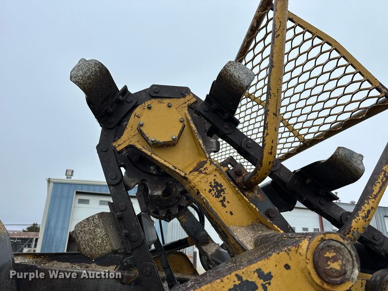 image for item NS9202 1991 Caterpillar  613C elevating scraper