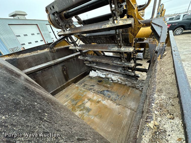 image for item NS9202 1991 Caterpillar  613C elevating scraper