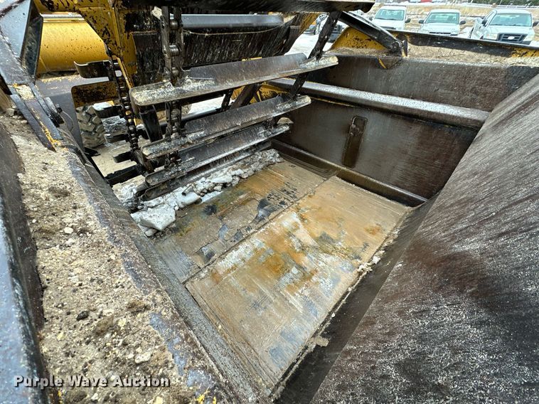 image for item NS9202 1991 Caterpillar  613C elevating scraper