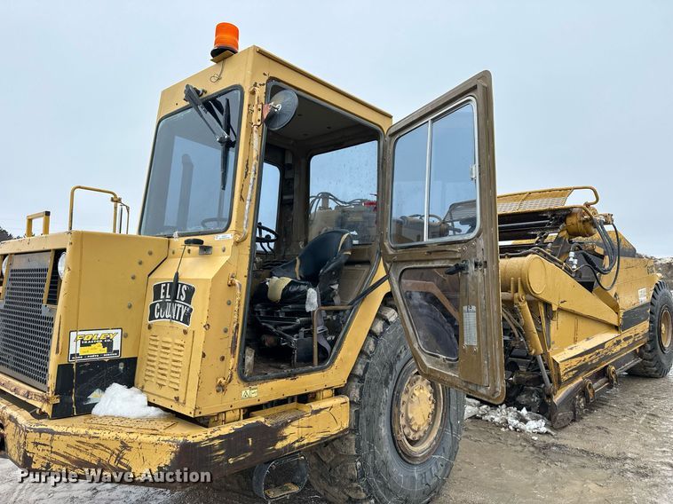 image for item NS9202 1991 Caterpillar  613C elevating scraper