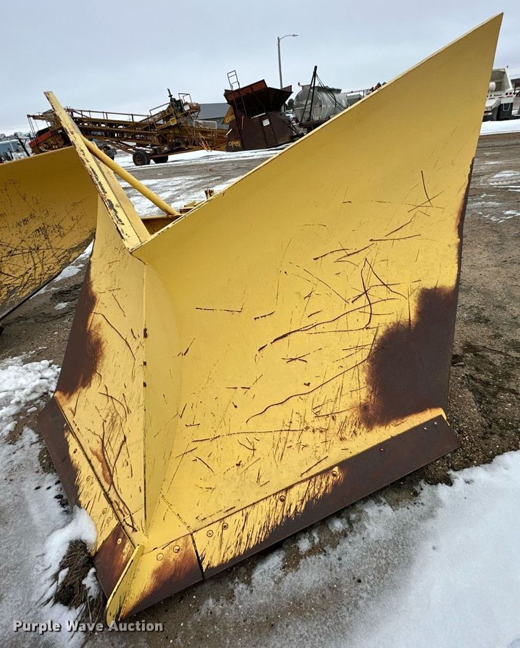 image for item NS9203 Henke 12' W snow plow