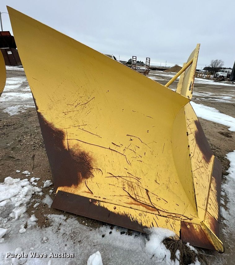image for item NS9203 Henke 12' W snow plow