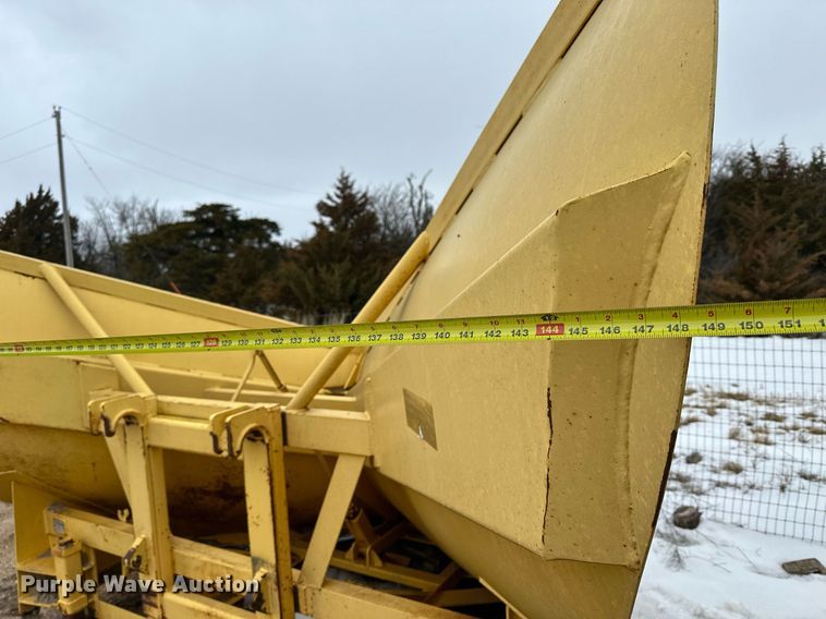 image for item NS9203 Henke 12' W snow plow