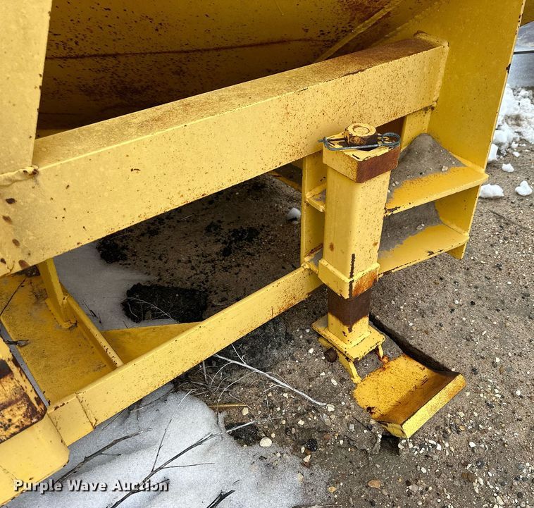 image for item NS9203 Henke 12' W snow plow