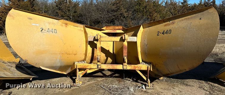 image for item NS9243 Balderson BVS9-90 snow plow