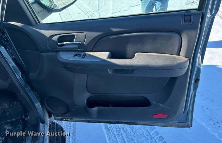 image for item OD9939 2008 Chevrolet Suburban SUV