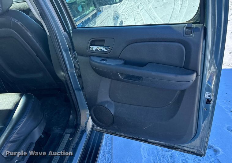 image for item OD9939 2008 Chevrolet Suburban SUV