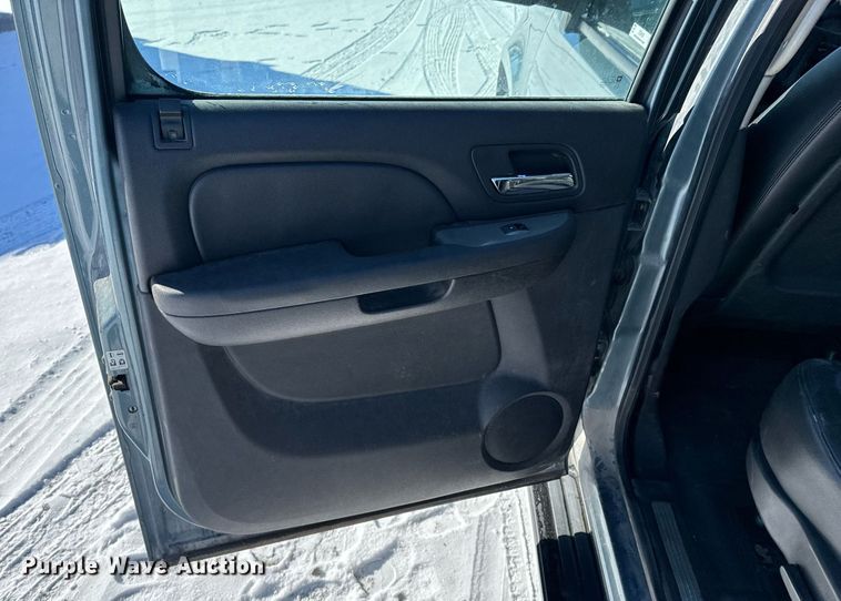 image for item OD9939 2008 Chevrolet Suburban SUV