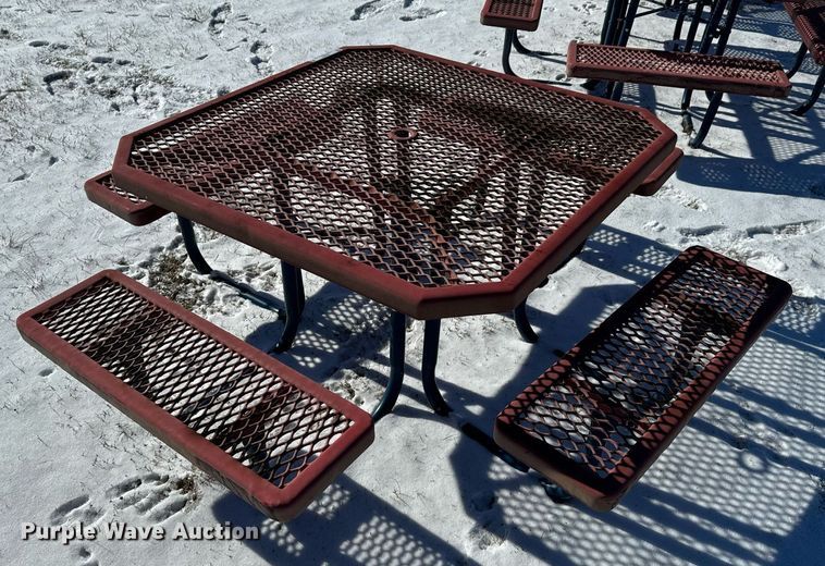 image for item OD9941 (4) picnic tables